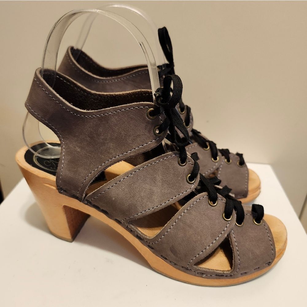 No. 6 Taupe Nubuck Leather Lace Up Corset Open Toe Wood Clogs Sz.6/36  Ret.$260